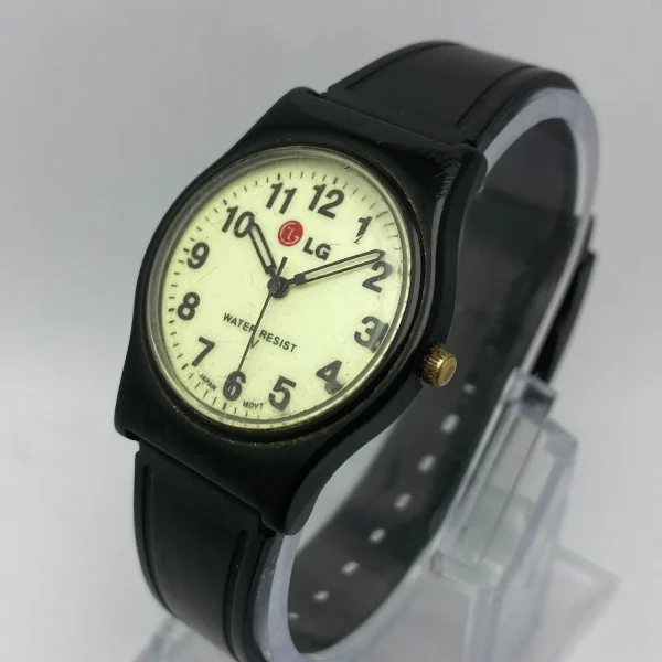 Family Gift Pack of 3 Watches | Best Quality Watches | Daniel Wellington Watch + LG Quartz Watch + Apple Logo Digital Watch | Watches ( Without Box ) (Random Color) - Image 6