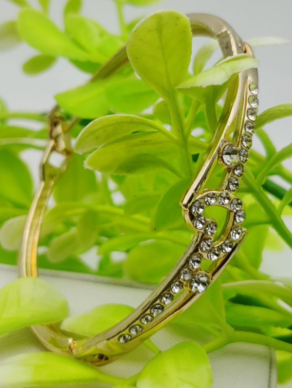 Adjustable Crystal Leaf Bracelet - Imported Golden Bracelets -| Best Quality Artificial Bracelet For Girls & Women | Bracelet For Every Occasion | Elegant Design