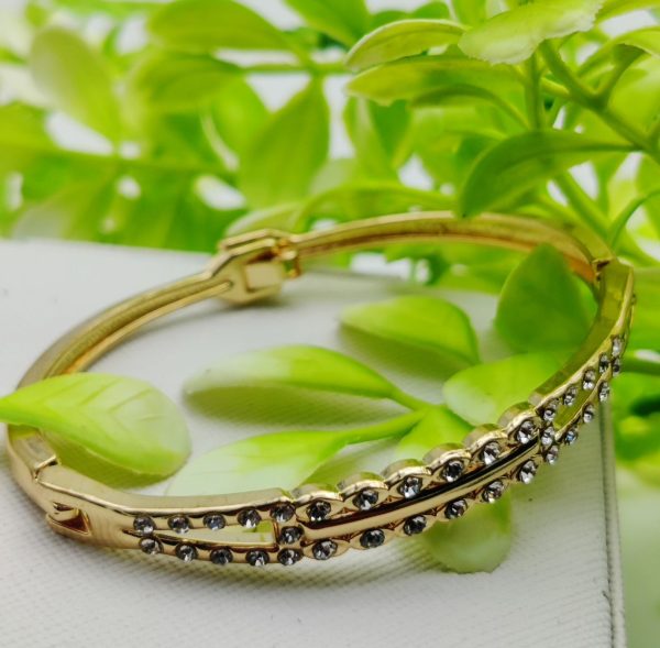 Imported Adjustable Crystal Bracelet – Dazzle in Elegance | Best Quality Artificial Bracelet For Girls & Women | Bracelet For Every Occasion | Elegant Design - Image 3