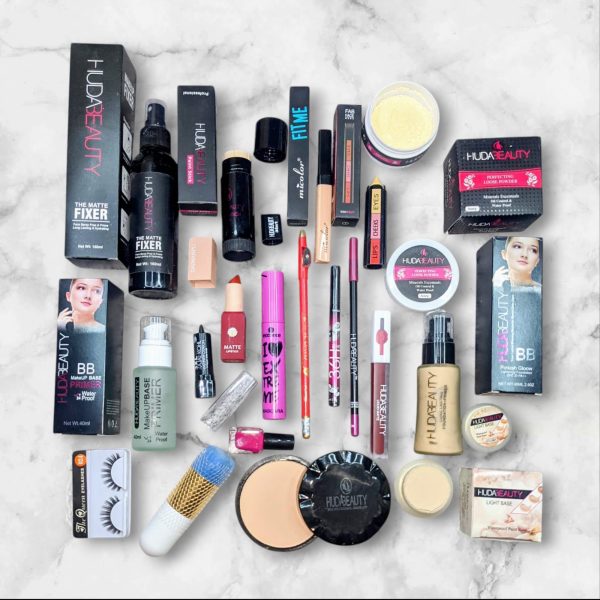 19 in 1 Makeup Deal Professional Makeup Deal, Makeup Fixer - Image 2