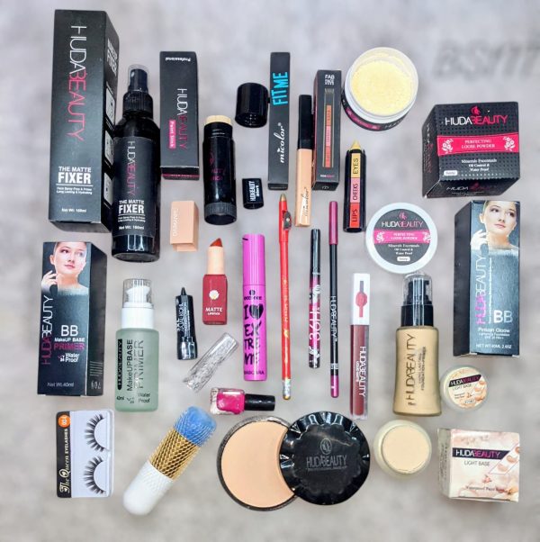 19 in 1 Makeup Deal Professional Makeup Deal, Makeup Fixer - Image 3
