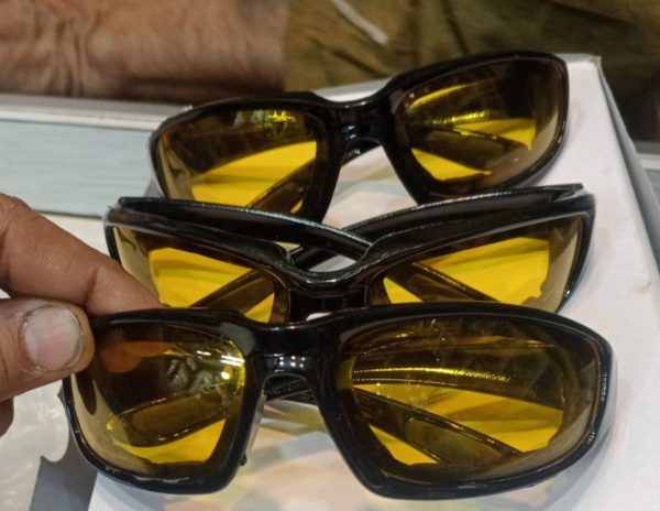 1 Pieces HD Day & Night Vision Wrap Around Glasses | NIGHT VISION GLASSES FOR MEN | Car Anti-Glare Goggles Sunglasses Man Motorcycle Driving Glasses - Image 3