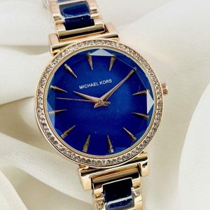 Stylish Women's Blue Quartz Chain Strap Watch - 1 Pc