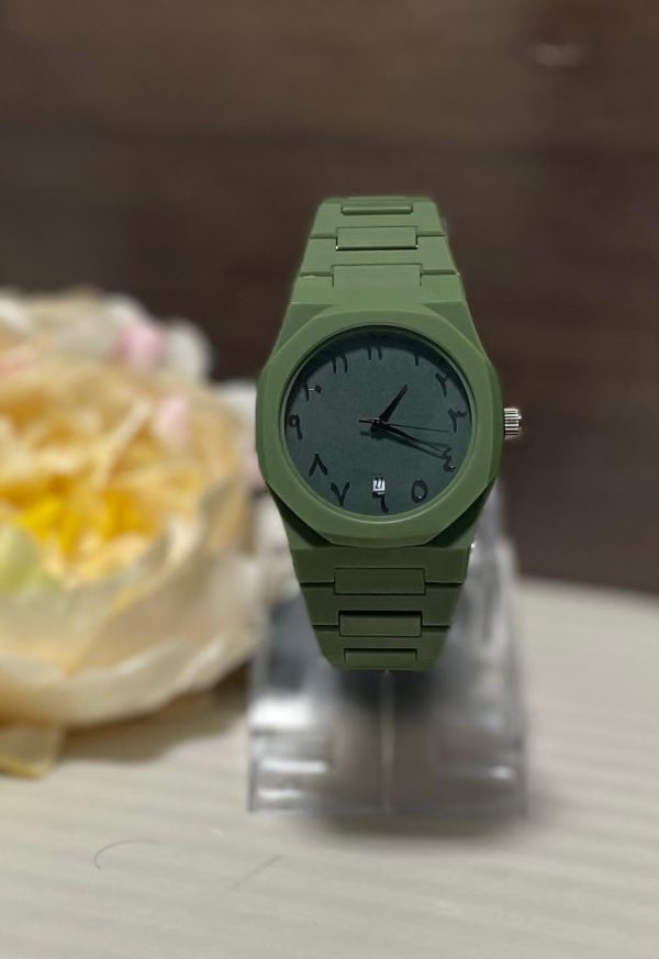 Men's Multicolor Analogue Watch with Chain Strap - 1 Pc