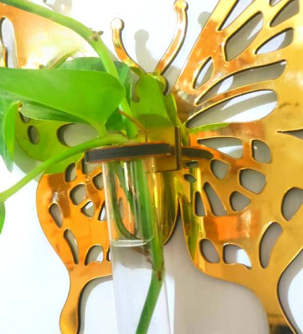 Title: Butterfly Propagation Station – Elegant Display for Plant Cuttings