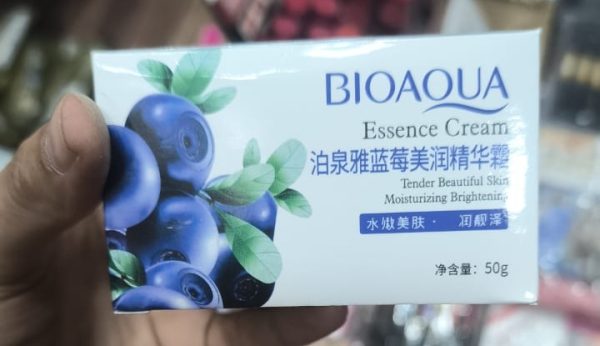BIOAQUA Blueberry Essence Tender Beautiful Skin Whitening Moisturizing Cream  (50g) - Image 3
