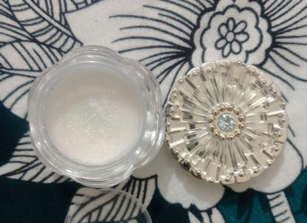 Multipurpose Glitter Shimmer Highlighter Powder – 10g for Face, Eyes & Body - Image 3