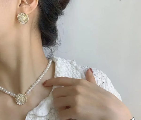 Elegant Flower Design Pearl Stone Set  / Necklace/ Earrings /Braclet   For Women Jewelry - Image 2