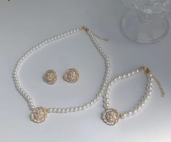 Elegant Flower Design Pearl Stone Set  / Necklace/ Earrings /Braclet   For Women Jewelry - Image 4