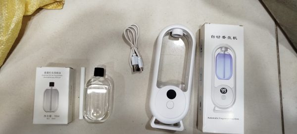 Rechargeable 5-Mode Aromatic Diffuser – Timed Essential Oil Air Freshener for Bedroom, Living Room & Bathroom 50ml - Image 2