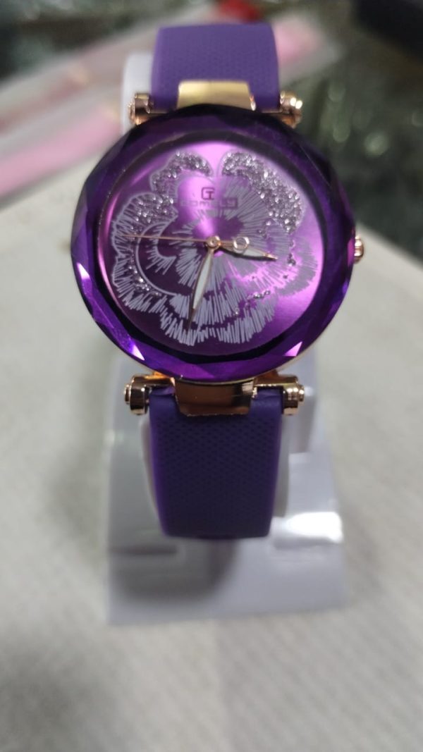 Silicone Strap Women's Watch with Stainless Steel Dial Red/Purple/Pink (Without Box) - Image 8