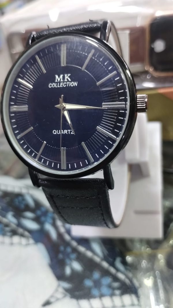 Modern Edge Black Leather Strap Watch – Sleek, Durable, and Timeless Without Box - Image 3
