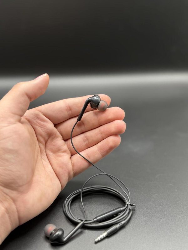 Wired Type-C Earphones with Mic – In-Ear Design & Volume Control | Oppo Handfree | without box - Image 3