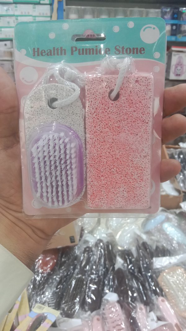 Foot Care Pumice Stone For Feet For Feet Hands And Body Dead Skin Remover Tool | Pumice Foot Grinding Stone Two Piece Set to Remove Dead Skin Calluses Clean Stone Nail Brush to Remove Dirt - 02 PCs - Random Color - Image 4
