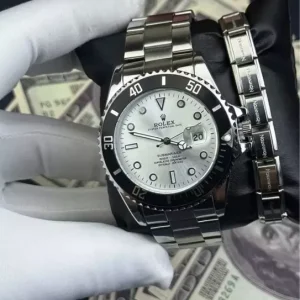 Rolex Men's Formal Quartz Wrist Watch with Stainless Steel Strap ( With Random Box )
