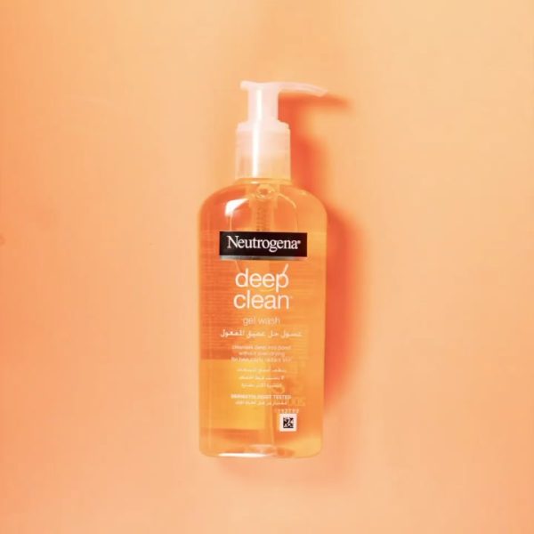 Neutrogena Deep Clean Gel Wash – Oil-Free Daily Facial Cleanser for Oily & Combination Skin (200ml) - Image 5