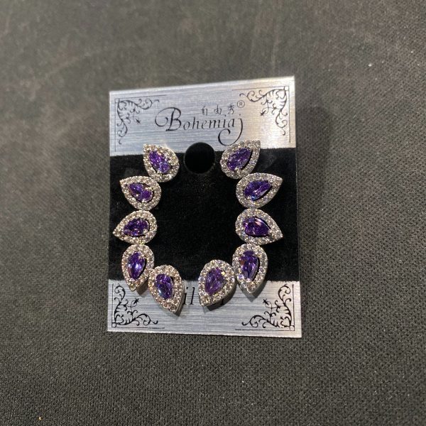 AR-ear-Pur-550-021