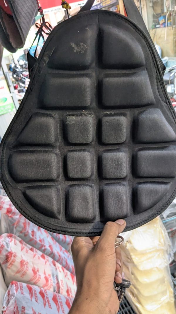 Universal Waterproof Bike and Motorcycle Seat Cushion – Premium Comfortable Relaxer Seat Cover with Anti-Slip Design, Shock Absorption, and Weather-Resistant Protection – Ideal for All Bicycles, Scooters, and Motorcycles - Image 2