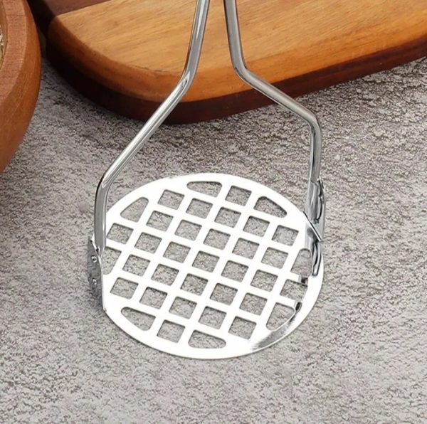 Potato Masher Stainless Steel Manual Kitchen Vegetable Ricer Fruit Banana Egg Crusher Tool - Random Color - Image 7