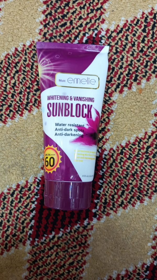 Emelie Sunblock SPF 60 – Ultimate Protection for Your Skin | 100ml - Image 2