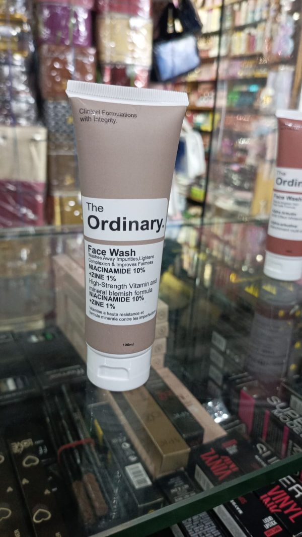 The Ordinary NIACINAMIDE 10%  +ZINE 1%  100 ML Face Wash - Image 2