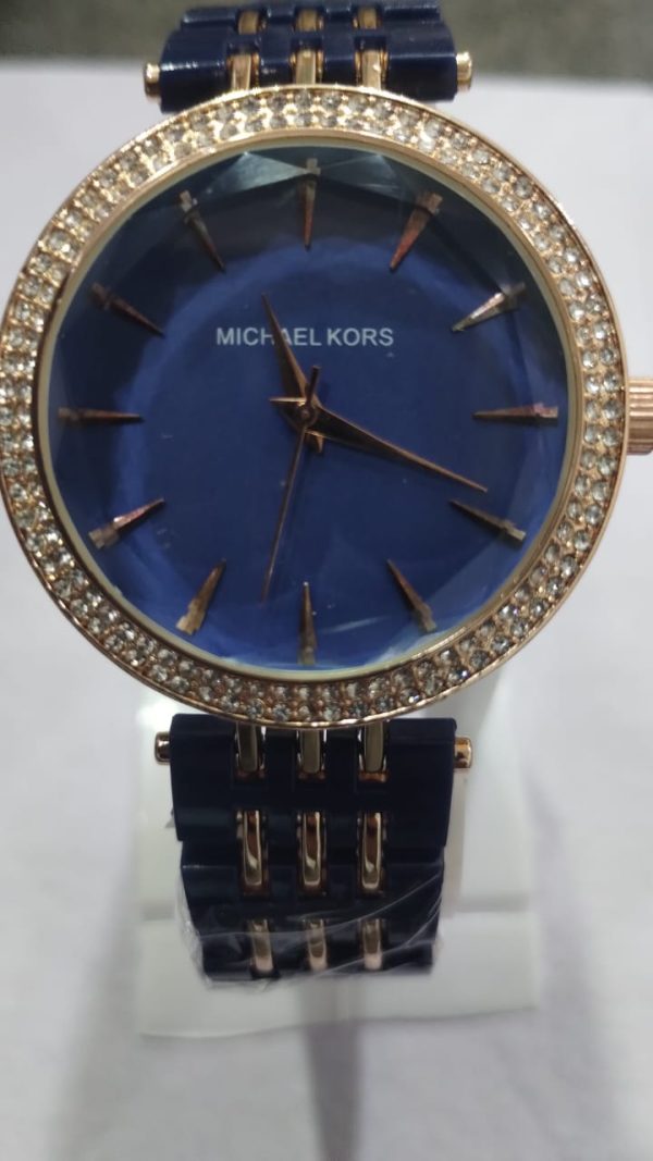 Luxurious Design Watch for Women | Michael Kors Watch | New Luxury Design - Image 3